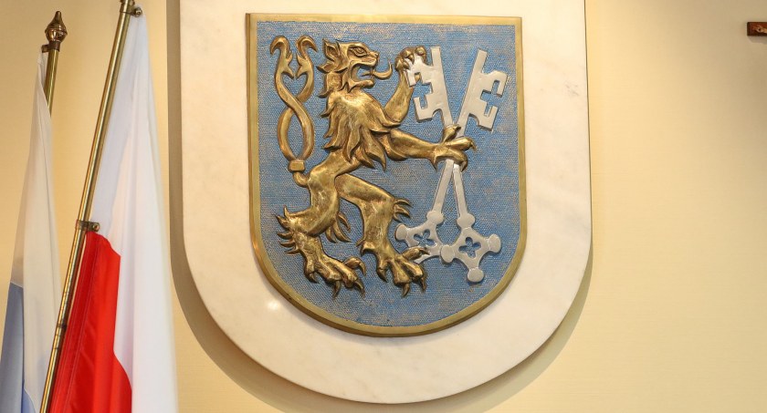 Zdjęcie: Sala obrad rady miejskiej. Fot. Andrzej Trzeciak
