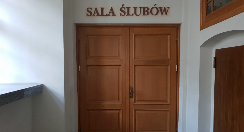 Zdjęcie: USC w Legnicy. Fot. Andrzej Trzeciak