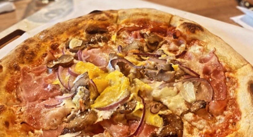Zdjęcie: Pizza z Taranto Pizza - jedna z wielu w karcie (fot. Taranto Pizza)