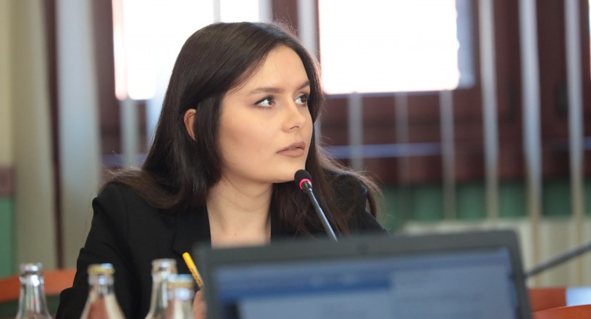 Zdjęcie: Legnicka radna Aleksandra Krzeszewska (fot. Andrzej Trzeciak)