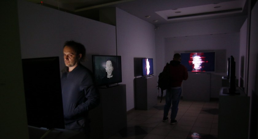 Zdjęcie: Wystawa Intermediale 2021 (fot. Galeria Sztuki w Legnicy)