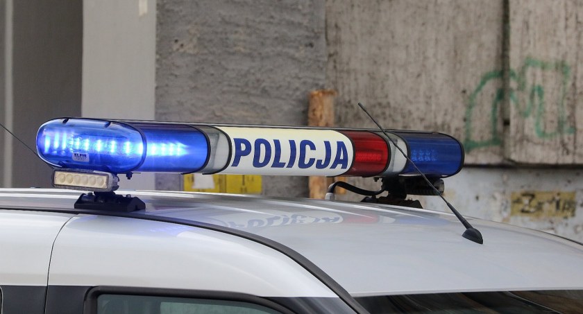 Zdjęcie ilustracyjne: radiowóz policji (fot. Andrzej Trzeciak)
