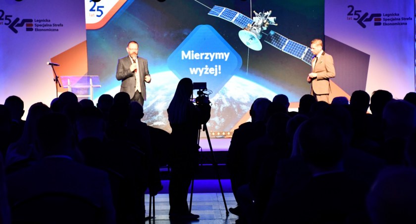 Zdjęcie: Uroczystość obchodów 25-lecia LSSE (fot. LSSE)