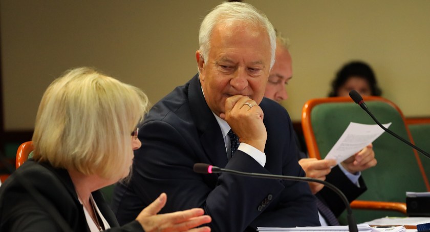 Zdjęcie: Prezydent Legnicy Tadeusz Krzakowski. Fot. Andrzej Trzeciak