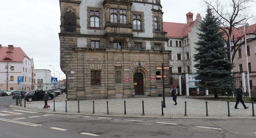 Zdjęcie: Urząd Miasta w Legnicy. Fot. Andrzej Trzeciak.
