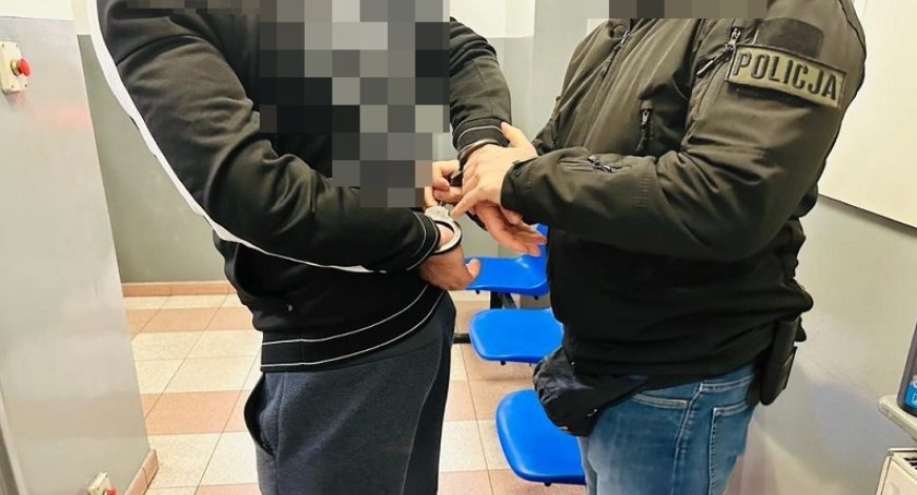 Zdjęcie: aresztowanie mężczyzny Fot. mat. prasowe KP w Legnicy