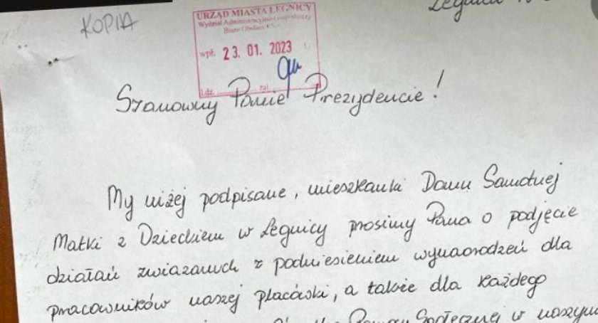 Zdjęcie: List podopiecznych Domu Samotnej Matki z Dzieckiem w Legnicy. 
