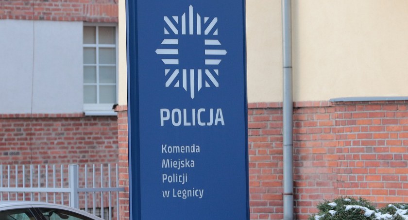 Zdjęcie: Komenda Miejska Policji w Legnicy. Fot. Andrzej Trzeciak