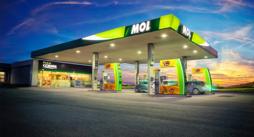 Zdjęcie: Stacja paliw MOL. Fot. MOL