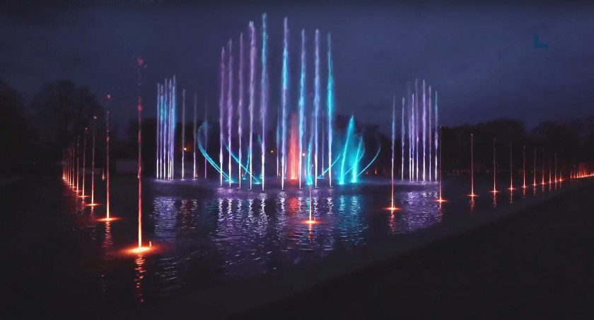 Zdjęcie: pokaz fontann w Legnicy Fot.: Youtube Miasto Legnica