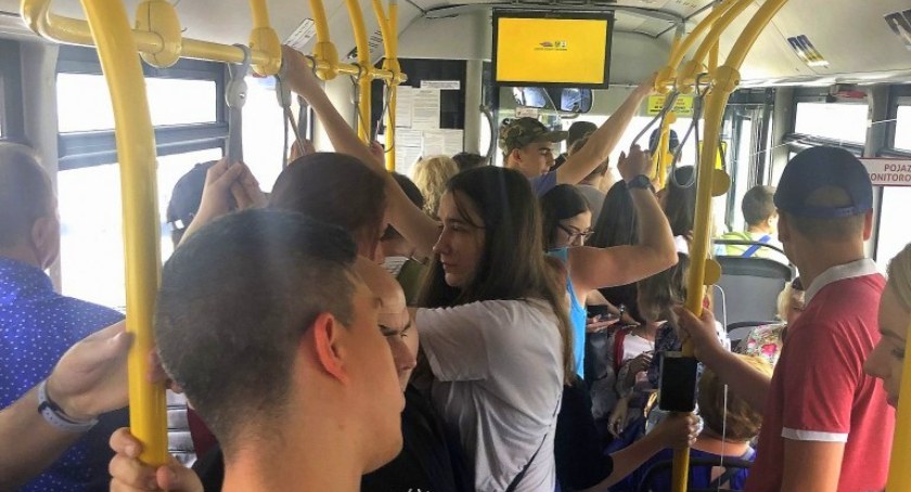 Zdjęcie: Autobus Lubińskich Przewozów Pasażerskich. Fot. Urząd Miasta w Polkowicach