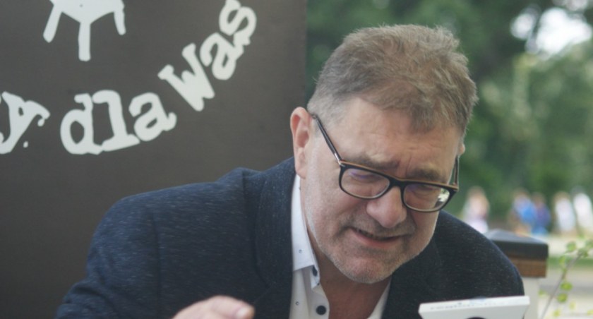 Zdjęcie: Jacek Głomb, dyrektor Teatru Modrzejewskiej w Legnicy. Fot. Piotr Kanikowski