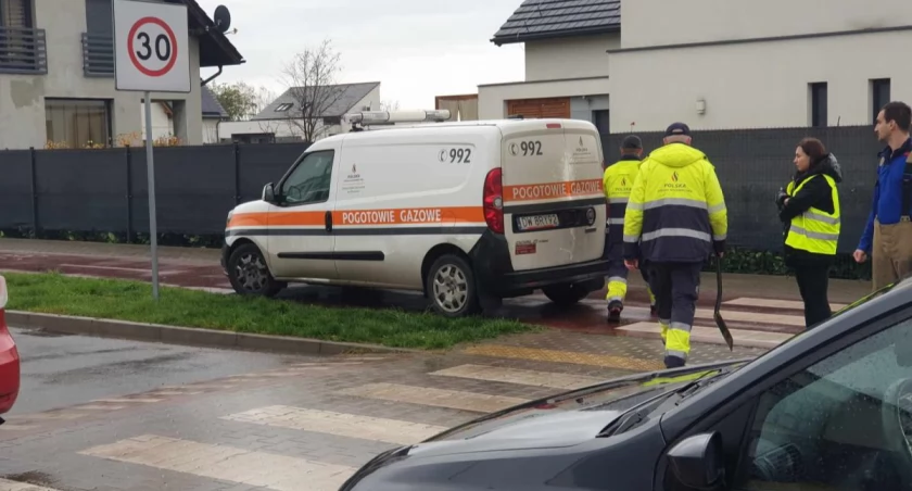 Zdjęcie: Pogotowie Gazowe na ul. Karlińskiego w niedzielę 19 listopada. Fot. Andrzej Trzeciak