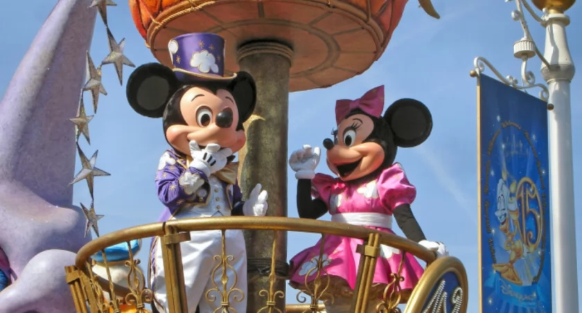 Zdjęcie: Myszka Mickey i Minnie w Eurodisneylandzie Fot.: KMP