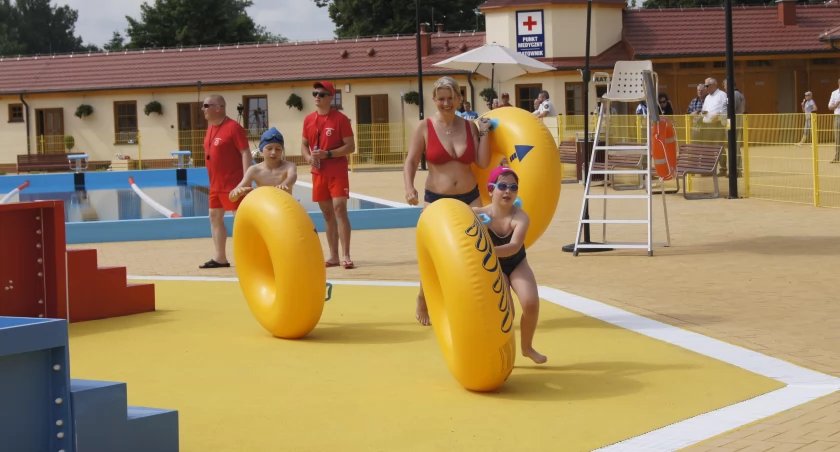 Zdjęcie: Letni Park Wodny AquaFun w Legnicy. Fot. Piotr Kanikowski