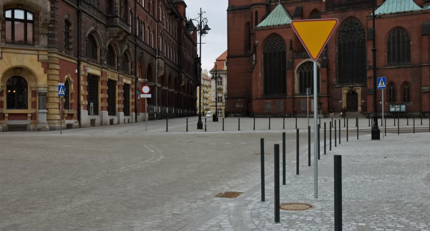 Zdjęcie: jezdnia, pl. Słowiański Fot.: Aga Jackiewicz