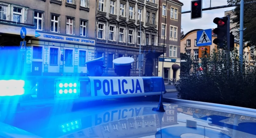 Zdjęcie: radiowóz policyjny  Fot.: KMP