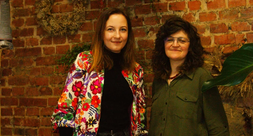 Zdjęcie: Małgorzata Kot-Łazarz (Cosmico) i Monika Kręcisz-Kozłowska (Fundacja Solia). Fot. Piotr Kanikowski