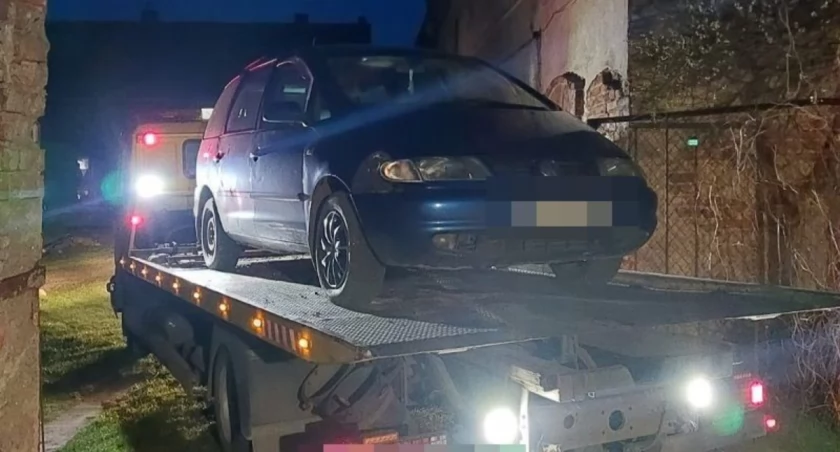 Zdjęcie: Samochód skonfiskowany przez policję. Fot. Komenda Miejska Policji w Legnicy