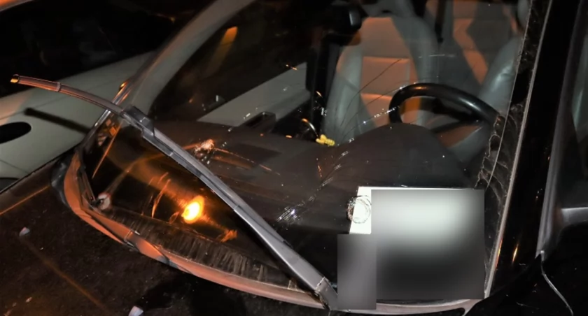 Zdjęcie: uszkodzone auto Fot.: KMP
