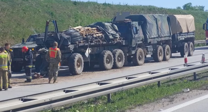 Zdjęcie: Wypadek na autostradzie A4.Fot. Facebook.com/ Autostrada A4 - aktualności. 