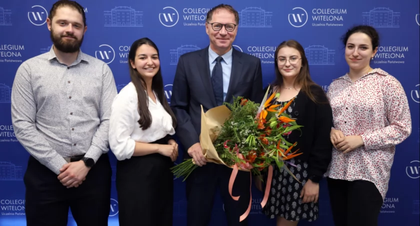 Zdjęcie: Prof. dr hab. Andrzej Panasiuk. Fot. Collegium Witelona Uczelnia Państwowa