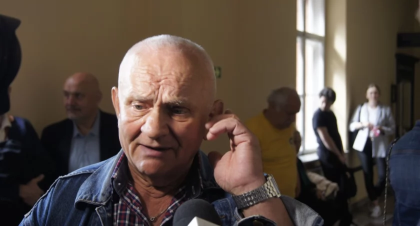 Zdjęcie: Mieczysław Nowiczonek, ojciec Sławomira. Od lat walczy o sprawiedliwy wyrok w sprawie śmierci swego syna. Fot. Piotr Kanikowski