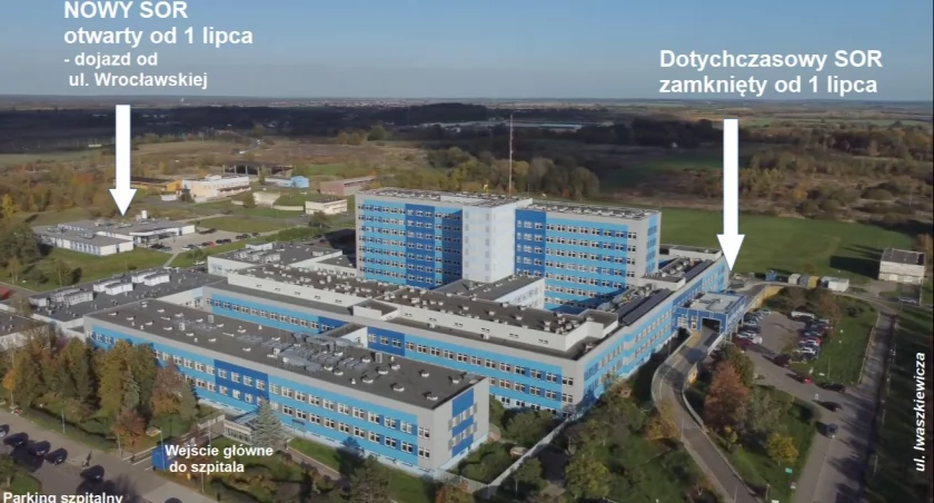 Zdjęcie: Widok ogólny na kompleks Wojewódzkiego Szpitala Specjalistycznego w Legnicy. Fot. WSS