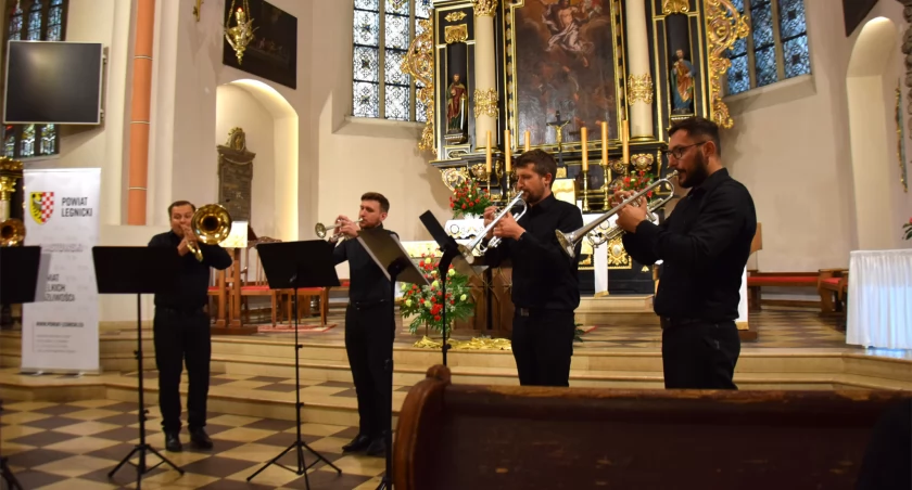 Zdjęcie: koncert Międzynarodowego Festiwalu Letnich Koncertów Organowych  Fot.: Starostwo Powiatowe