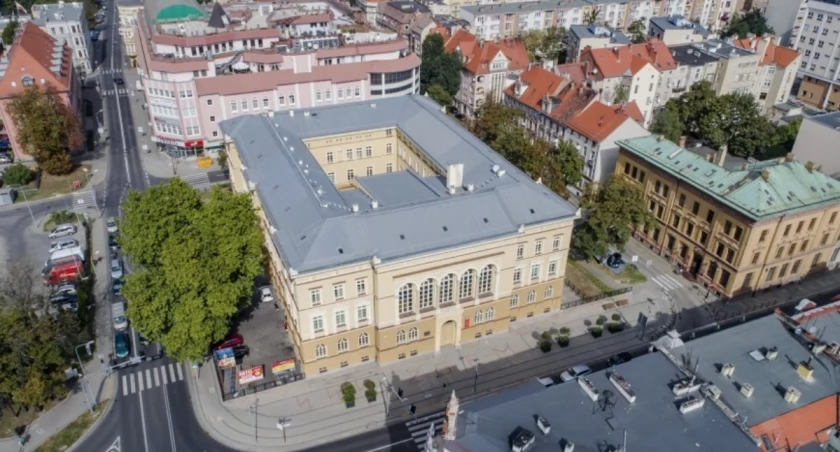 Zdjęcie: widok z góry na Legnicę  Fot.: Urząd Miasta Legnica