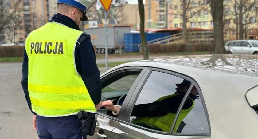 Zdjęcie: kontrola na drodze Fot.: KMP