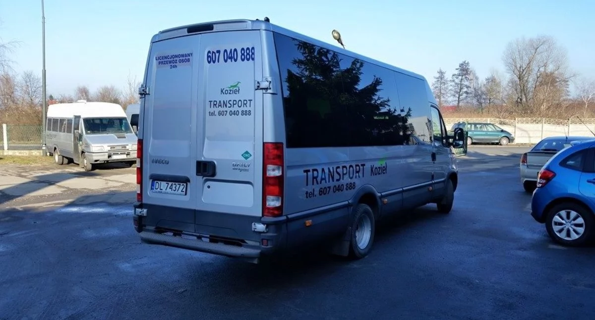 Zdjęcie: Bus Kozieł Transport. Fot. Kozieł Transport