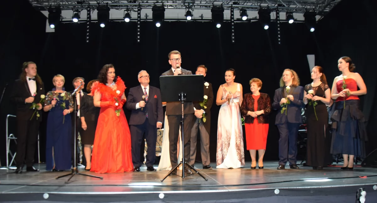 Zdjęcie: Koncert Galowy „Barwy Miłości Różnych Narodów Fot.: Starostwo Powiatowe