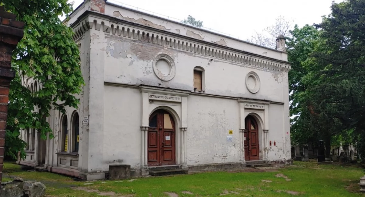 Zdjęcie: Dom przedpogrzebowy Gminy Żydowskiej w Legnicy. Fot. Urząd Miasta w Legnicy