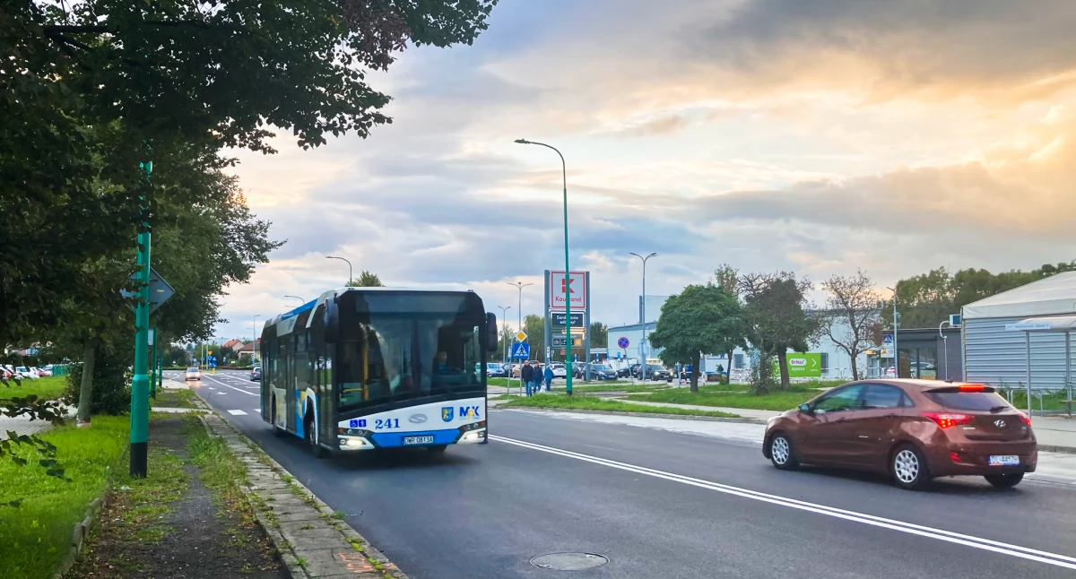 Zdjęcie: autobus MPK Legnica Fot.: Aga Jackiewicz