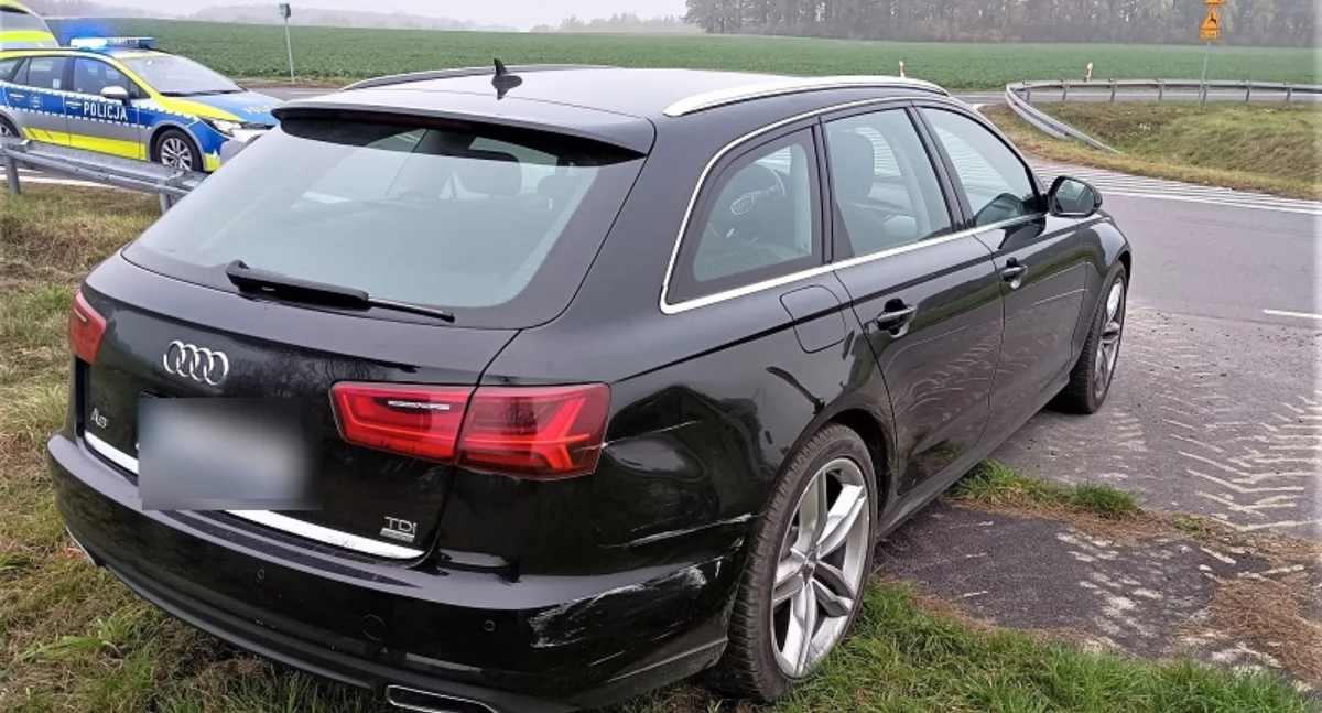Zdjęcie: auto pijanego kierowcy Fot.: KMP