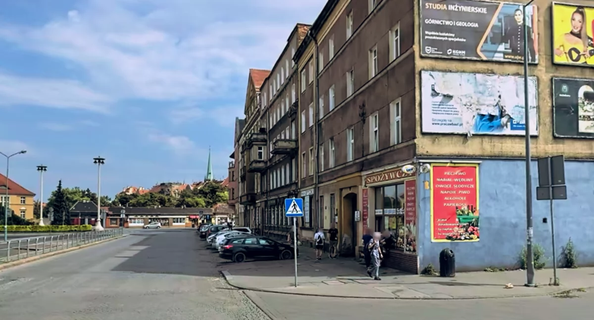 Zdjęcie: Legnica, sklep przy ul Dworcowej