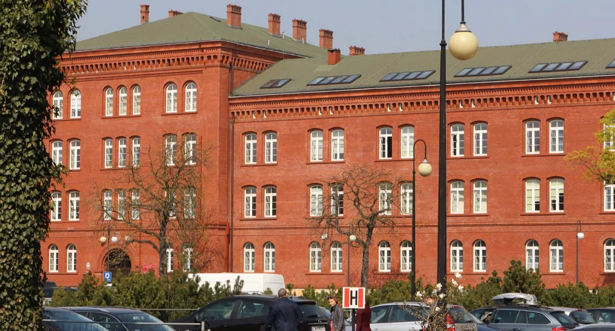 Zdjęcie: Collegium Witelona Uczelnia Państwowa w Legnicy. Fot. Andrzej Trzeciak