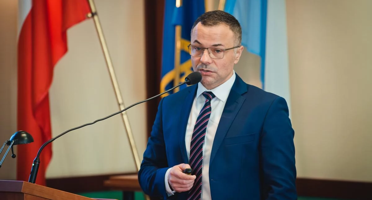 Zdjęcie: Kacper Siwek, skarbnik miasta Legnica. Fot. Aga Jackiewicz