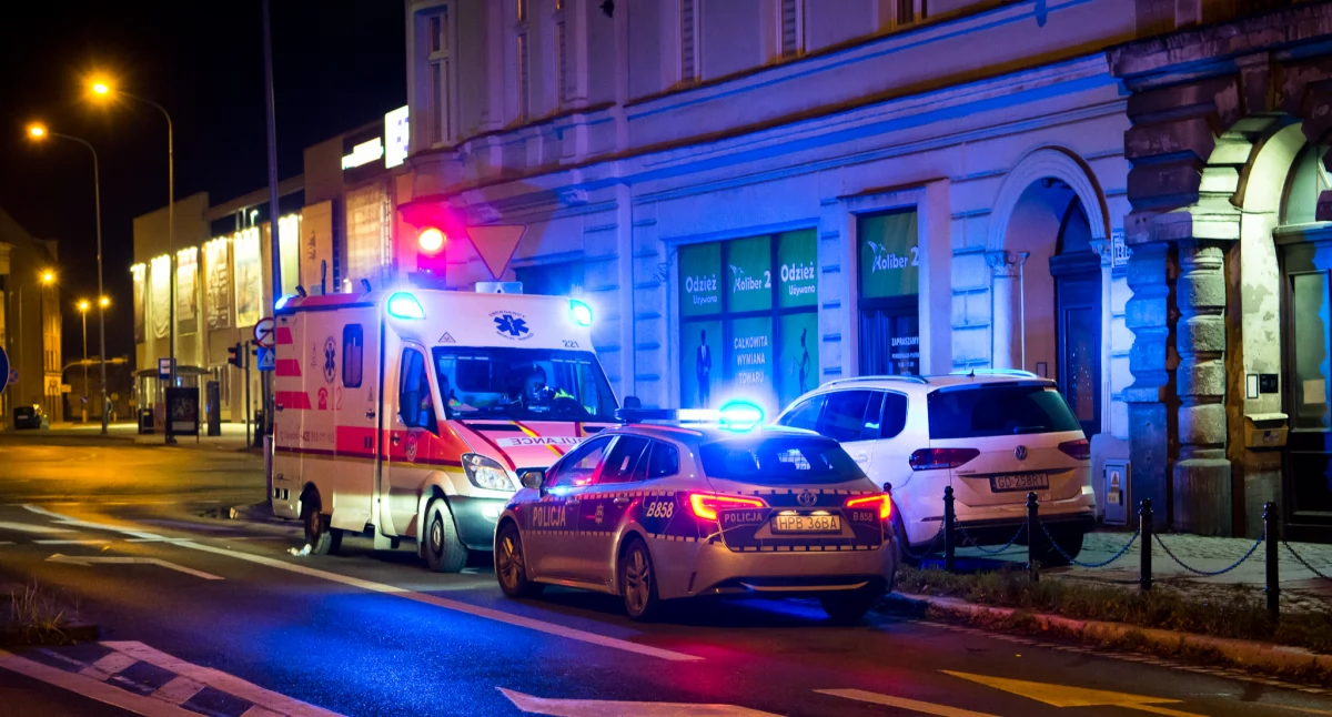 Zdjęcie: karetka z Czech i radiowóz  Fot.: Aga Jackiewicz