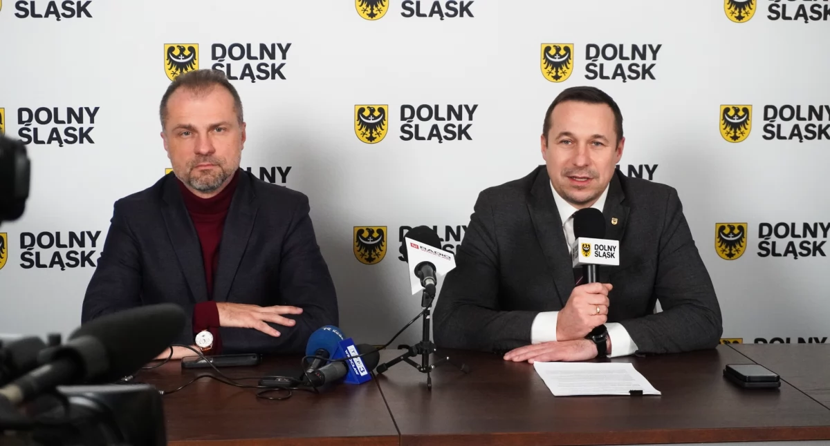 Zdjęcie: konferencja prasowa, Jarosław Rabczenko i Paweł Gancarz Fot.: mat. prasowe