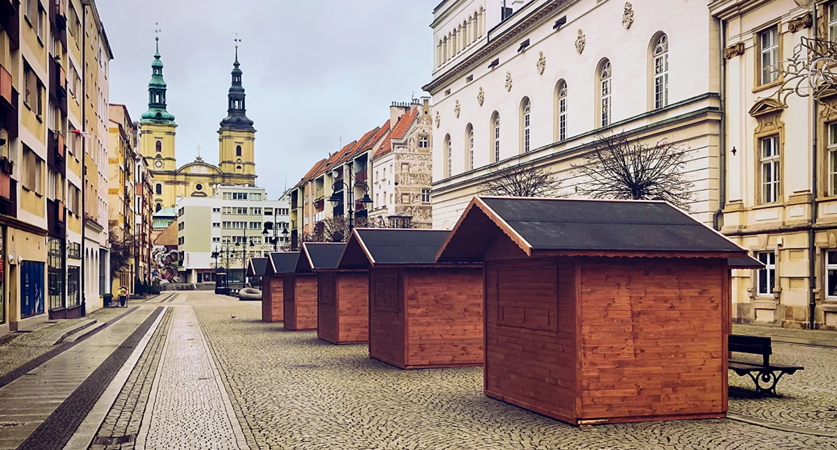 Zdjęcie: budki w centrum Legnicy Fot.: Aga Jackiewicz