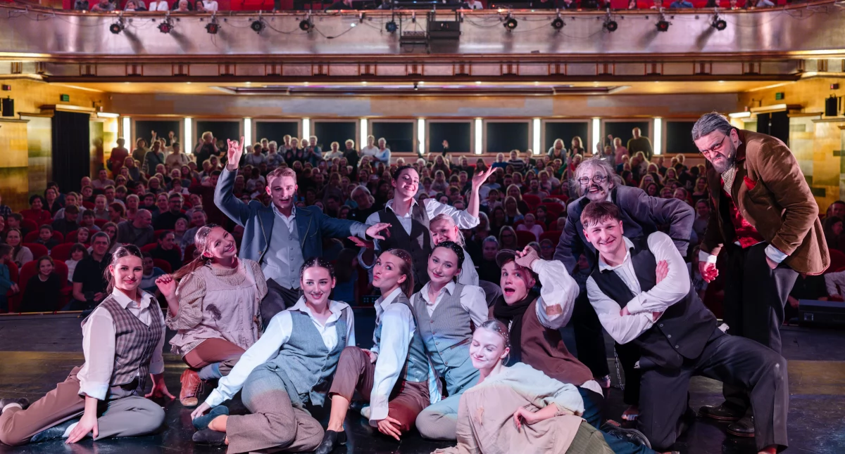 Zdjęcie: zdjęcie po występie Fot.: mat. promo. Teatru Avatar
