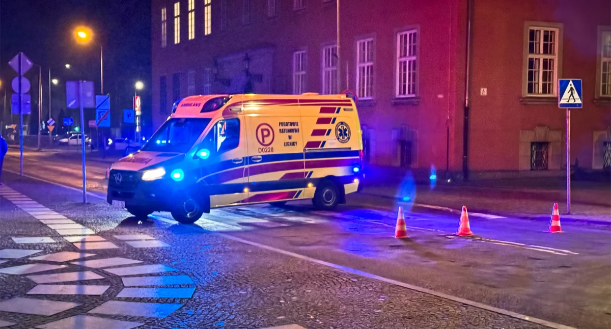 Zdjęcie: karetka Fot.: tuLegnica.pl