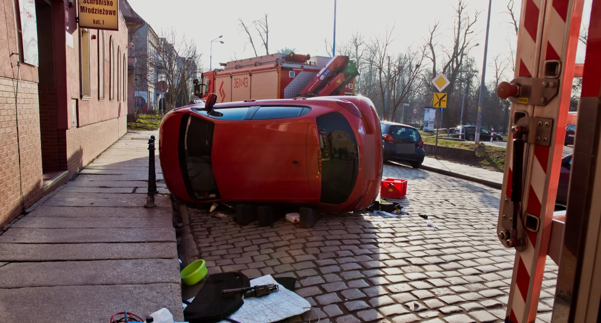 Zdjęcie: auto po kolizji Fot.: Aga Jackiewicz