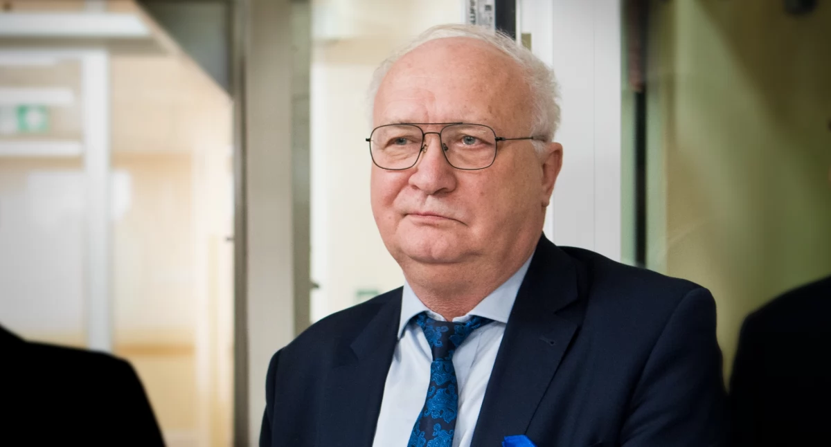Zdjęcie: prof. Krzysztof Simon podczas otwarcia oddziału zakaźnego w Legnicy Fot.: Aga Jackiewicz