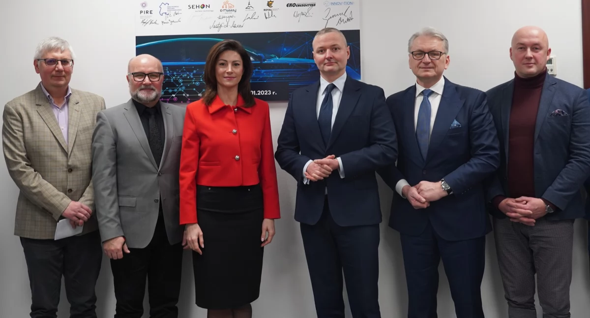 Zdjęcie: uczestnicy spotkania Fot.: LSSE S.A.