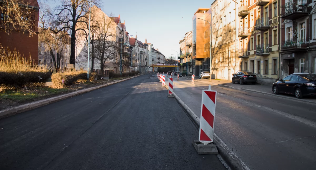Zdjęcie: Legnica, ul. Piastowska Fot.: Aga Jackiewicz