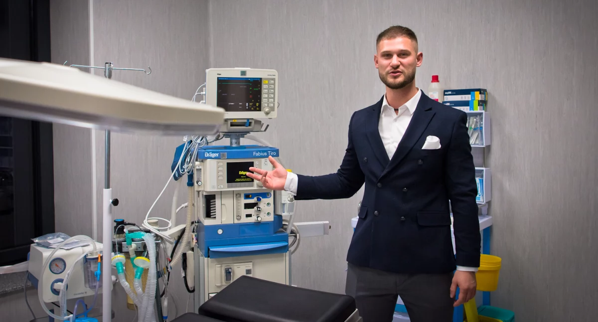 Zdjęcie: Pro Medical Clinic w Legnicy, Jakub Fajkiel Fot.: Aga Jackiewicz