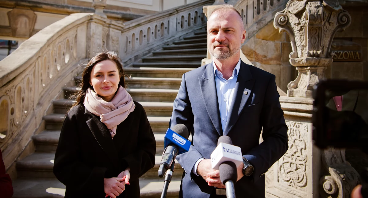 Zdjęcie: Aleksandra Krzeszewska - Zastępca Prezydenta Miasta Legnicy i Jarosław Rabczenko - Członek Zarządu Województwa Dolnośląskiego Fot.: Aga Jackiewicz